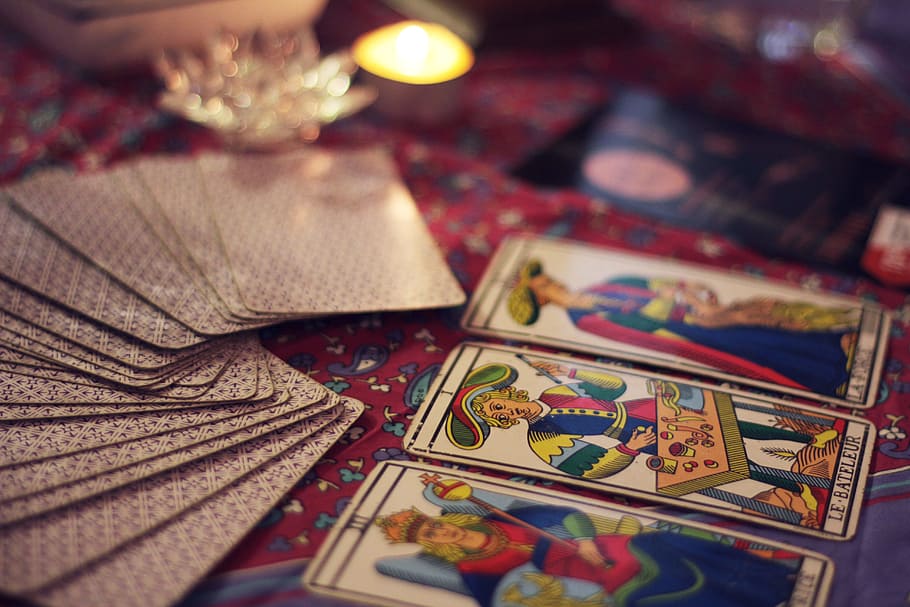 Tarot Reading (School Life)